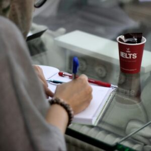 IELTS Online 2026: Panduan Lengkap Belajar Mandiri untuk Skor Tinggi di IELTSCertificatoOnline.com