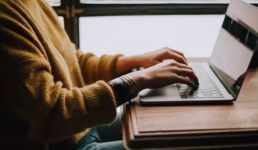 Top 10 Tips Mendapatkan Skor 7+ IELTS dan Panduan Sertifikasi Online